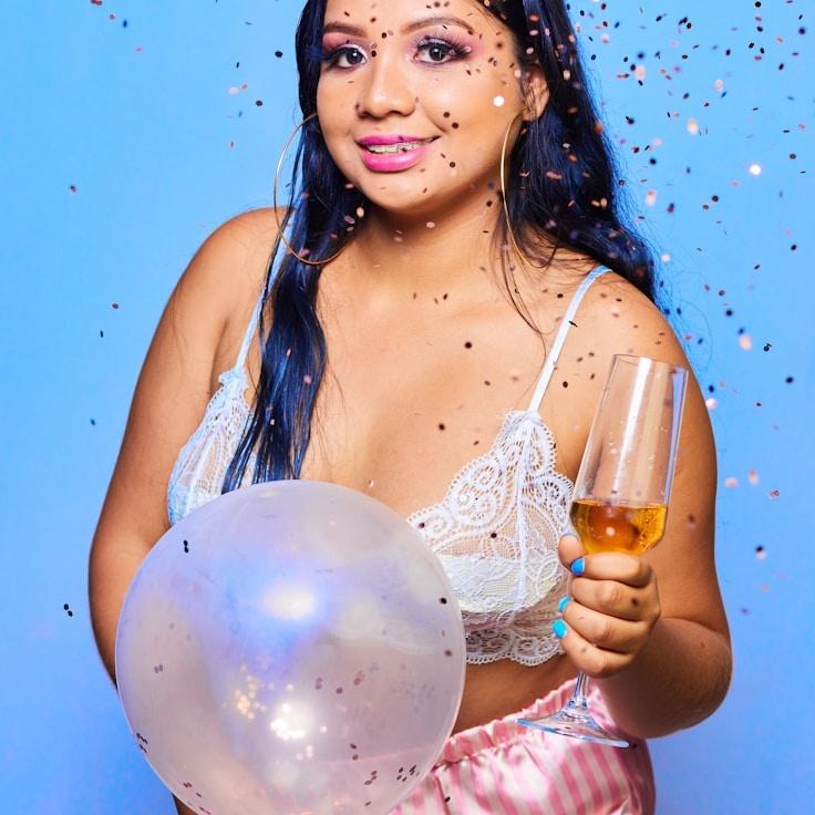 New client relations director discussing corporate gifting strategy with business partners